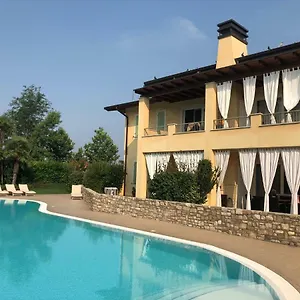 Le Corti Caterina Garden Lonato del Garda